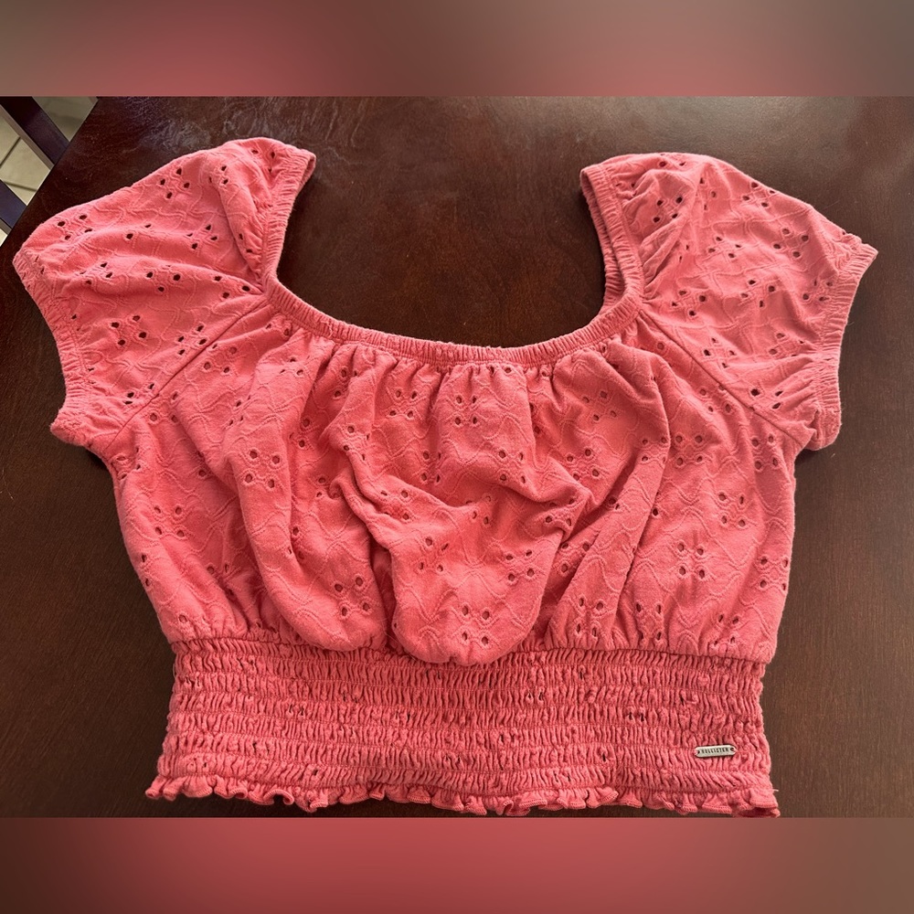 Hollister shirt size M